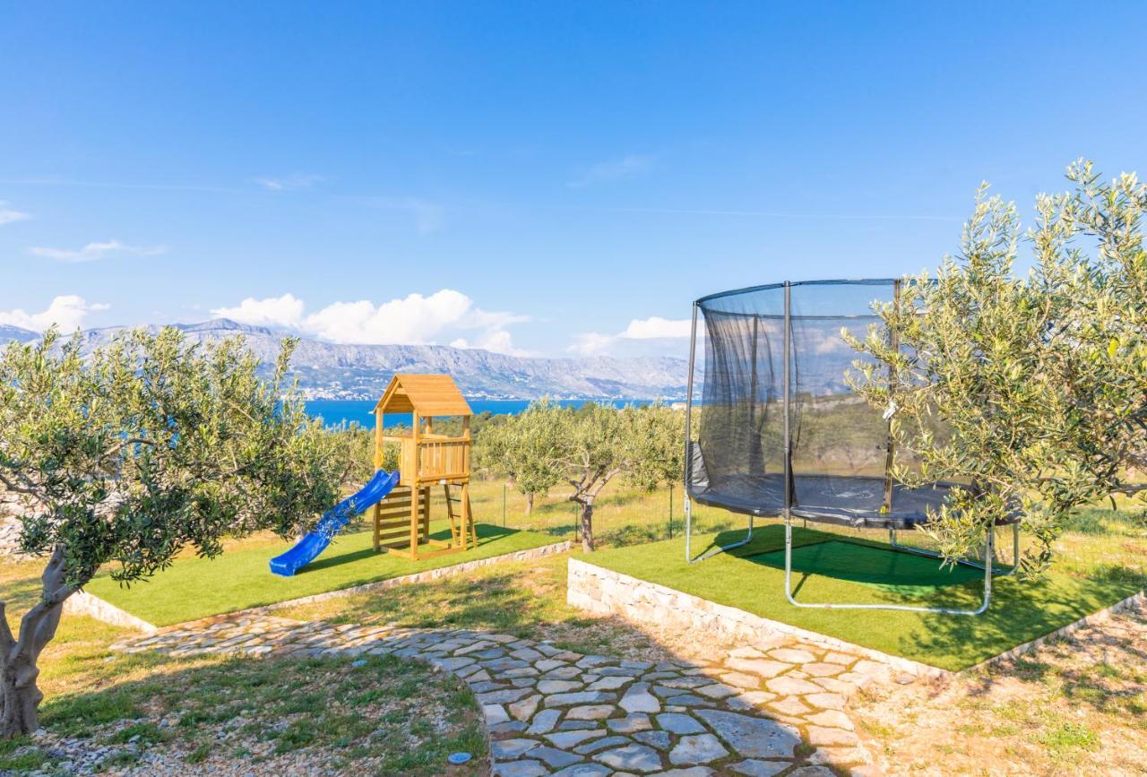 Marina Holiday Home Postira Exterior photo